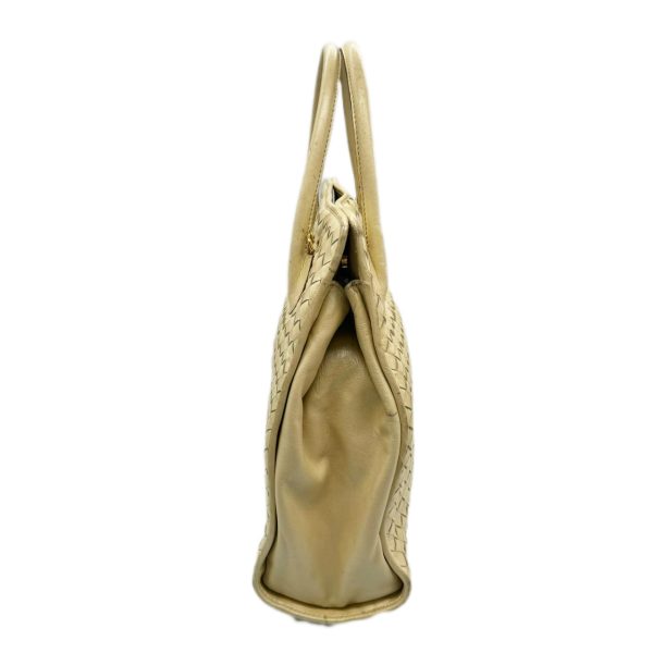 imgrc0096030188 Bottega Veneta Shoulder Bag Intrecciato Champagne Gold Ivory