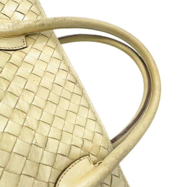 imgrc0096030192 Bottega Veneta Shoulder Bag Intrecciato Champagne Gold Ivory