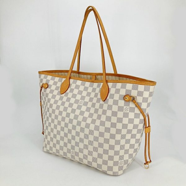 imgrc0096045900 Louis Vuitton Neverfull MM Tote Bag Damier Azur White