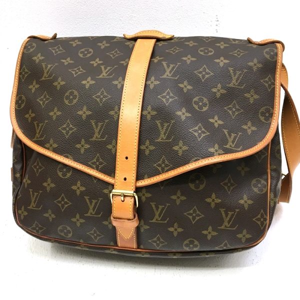 imgrc0096052138 Louis Vuitton Saumur 35 Shoulder Bag Monogram Brown