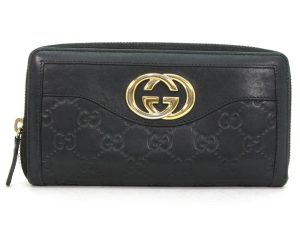 imgrc0096059374 Gucci Messenger Bag GG Pattern Black