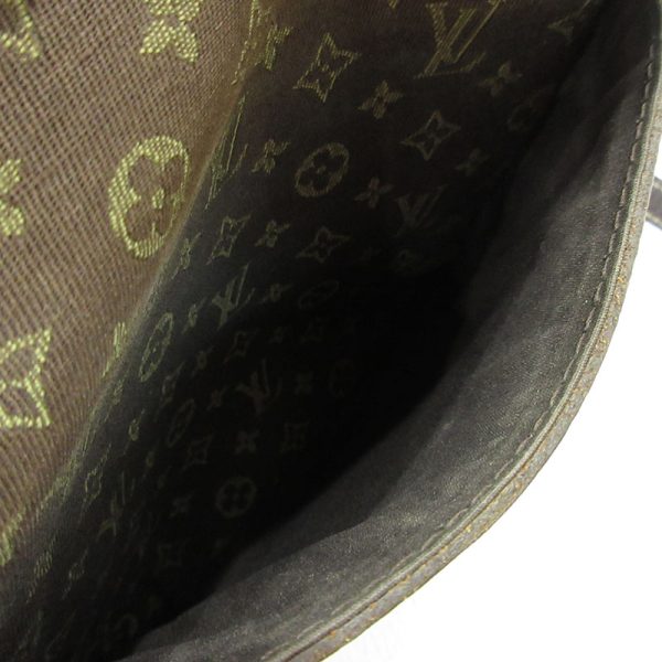 imgrc0096060879 Louis Vuitton Danube Shoulder Bag Monogram Brown