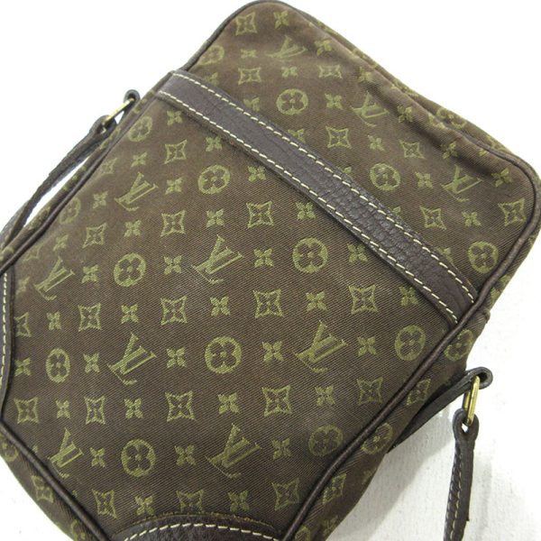 imgrc0096060885 Louis Vuitton Danube Shoulder Bag Monogram Brown