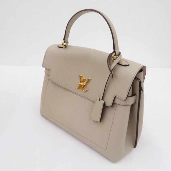 imgrc0096085426 Louis Vuitton lock Me Ever MM Handbag Beige