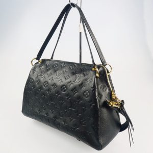 imgrc0096142853 Celine Tote Bag Black Gold Macadam