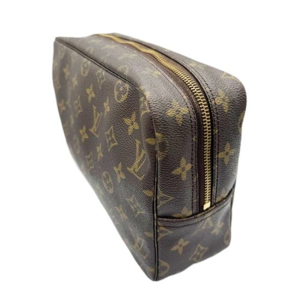 imgrc0096170613 Louis Vuitton Truth Toilet 28 Pouch Monogram Canvas Brown