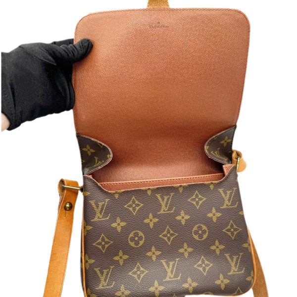 imgrc0096310067 Louis Vuitton Cartesier 22 Shoulder Bag Monogram Canvas Brown