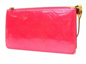 imgrc0096421219 Louis Vuitton Vintage Canvas Monogram Lipstick Case