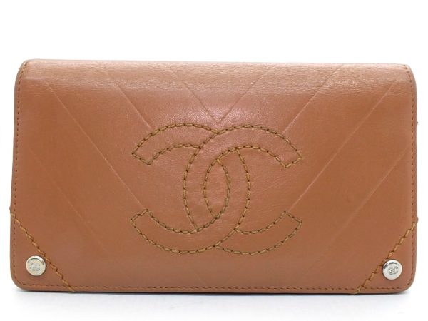 imgrc0096697235 Chanel Cocomark V Stitch Long Wallet Black