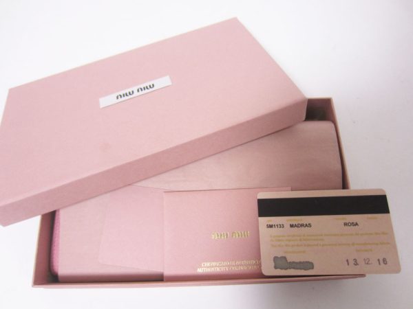 imgrc0096705572 miu miu W hook long wallet MADRAS ROSA pink