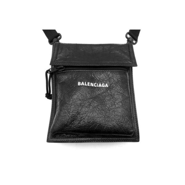 imgrc0096762723 BALENCIAGA Explorer Shoulder Pouch Bag