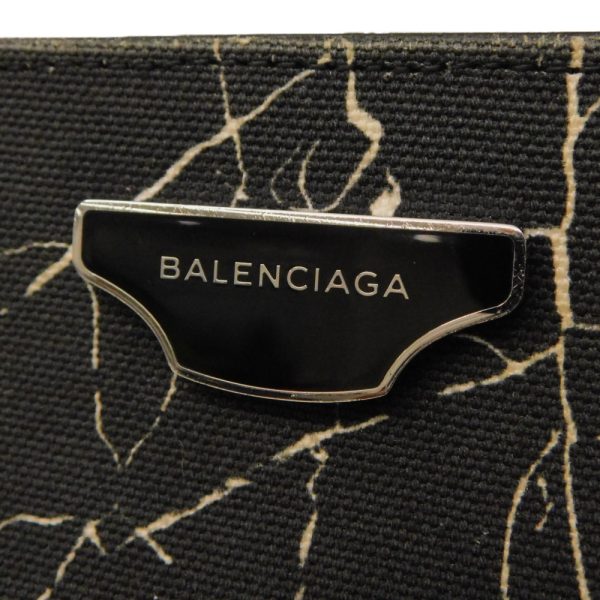 imgrc0096778575 BALENCIAGA Shoulder bag 568024 Large black white Clutch bag