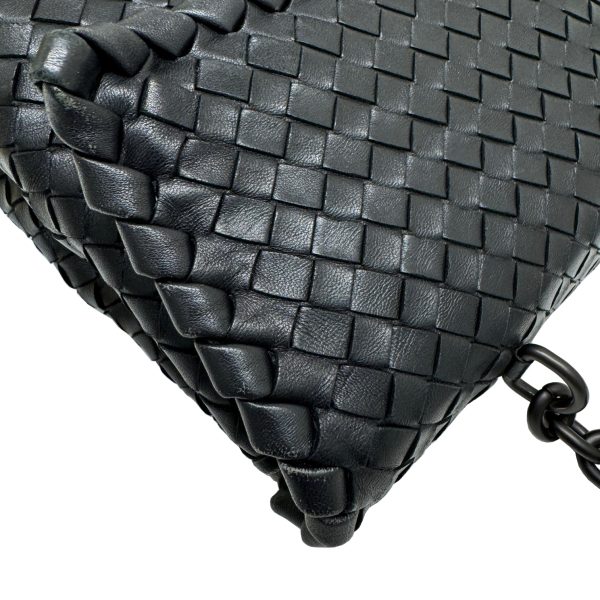 imgrc0096780073 Bottega Veneta Intrecciato Olympia Medium Chain Bag Leather Black