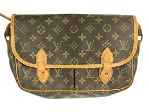 imgrc0098076744 Louis Vuitton Zip Long Wallet Sara