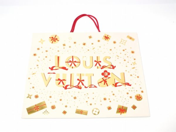 imgrc0098291623 Louis Vuitton On the Go PM Empreinte 2WAY Tote Crème