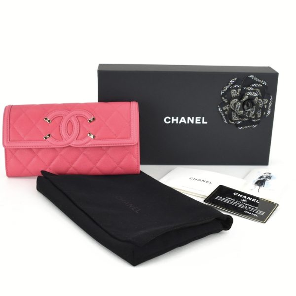 imgrc0098935351 Chanel long pink CC Figly wallet caviar skin matelasse