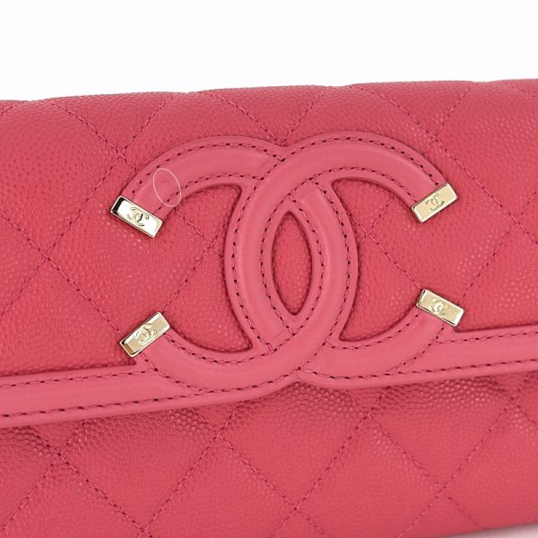 imgrc0098935363 Chanel long pink CC Figly wallet caviar skin matelasse