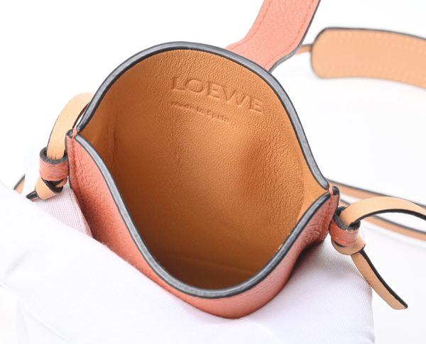 imgrc0102122330 Loewe Shoulder Pouch Phone Pouch