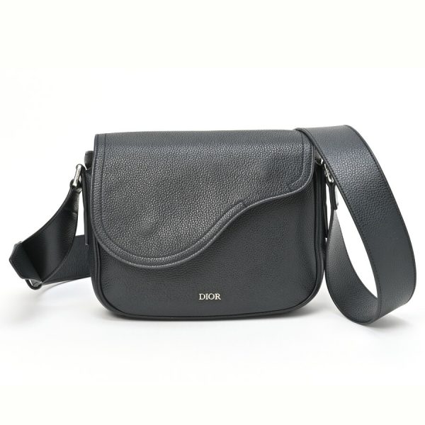 imgrc0102515968 Dior Saddle Messenger Bag Black