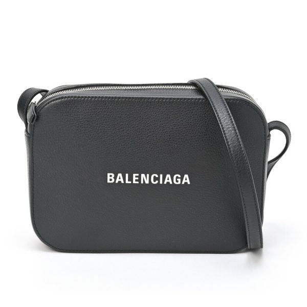 imgrc0102560715 Balenciaga Everyday S Camera Bag Black