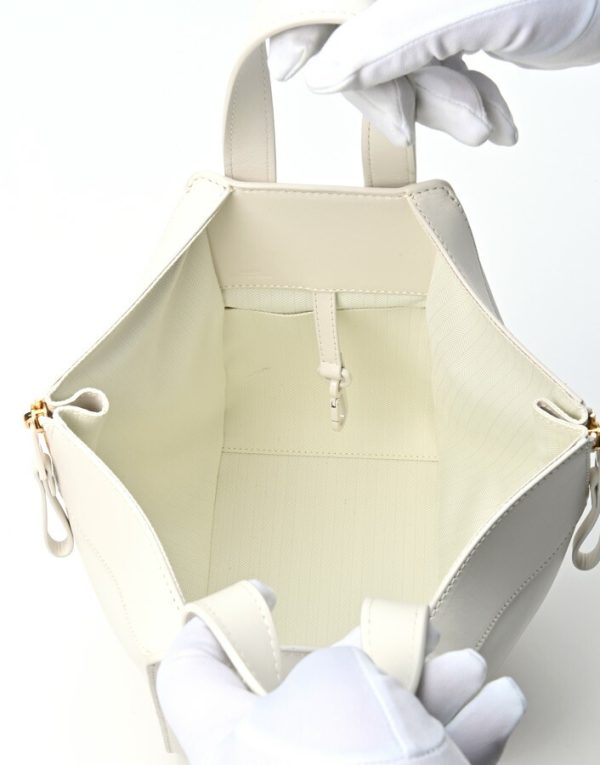 imgrc0102823560 Loewe Hammock Bag White Glaze