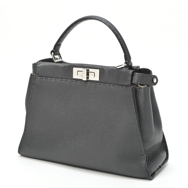 imgrc0103141811 Fendi Peekaboo Regular Selleria Black