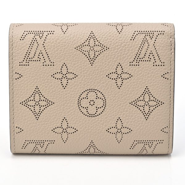 imgrc0103143801 Louis Vuitton Iris Wallet Mahina Greige