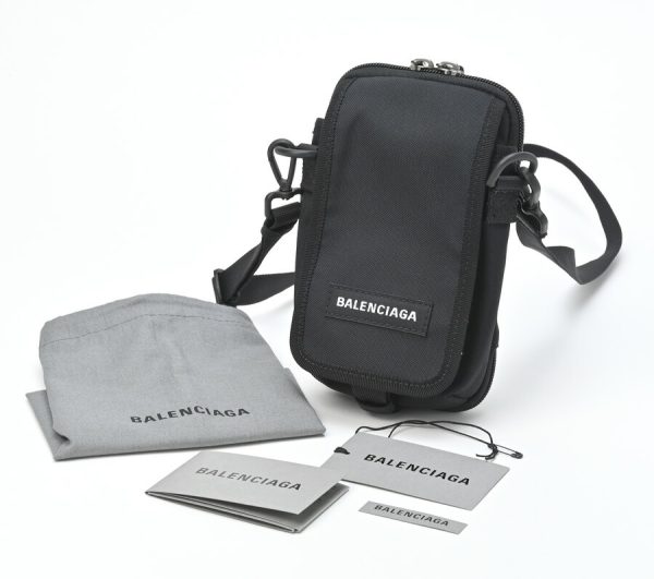 imgrc0103151015 Balenciaga Explorer Mini Nylon Shoulder Pouch Black