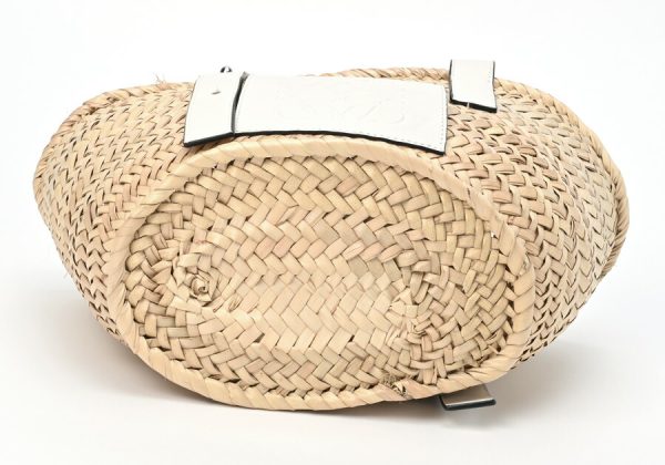 imgrc0103473634 Loewe Basket Bag Small Natural White