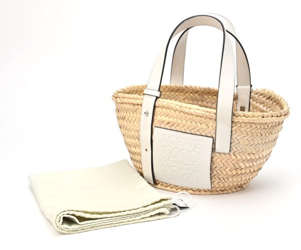 imgrc0103473640 Loewe Basket Bag Small Natural White