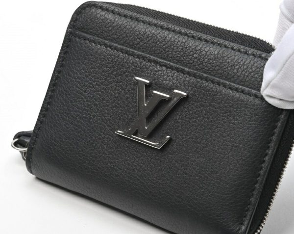 imgrc0103578306 Louis Vuitton Lock Me Coin Zippy Black