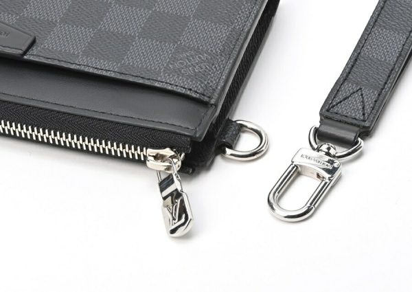 imgrc0104006425 Louis Vuitton Zippy Dragonne Damier Graphite