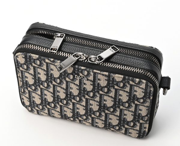 imgrc0104042937 Dior Messenger Pouch Oblique Jacquard Black