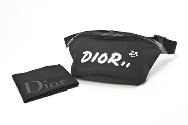 imgrc0104312103 Dior Cows Collaboration Bee Body Bag Nylon Black