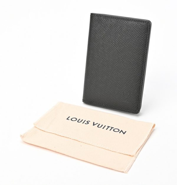 imgrc0104340284 Louis Vuitton Card Case Organizer de Poche Taiga Noir