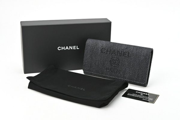 imgrc0104519549 Chanel Deauville Long Flap Wallet Black