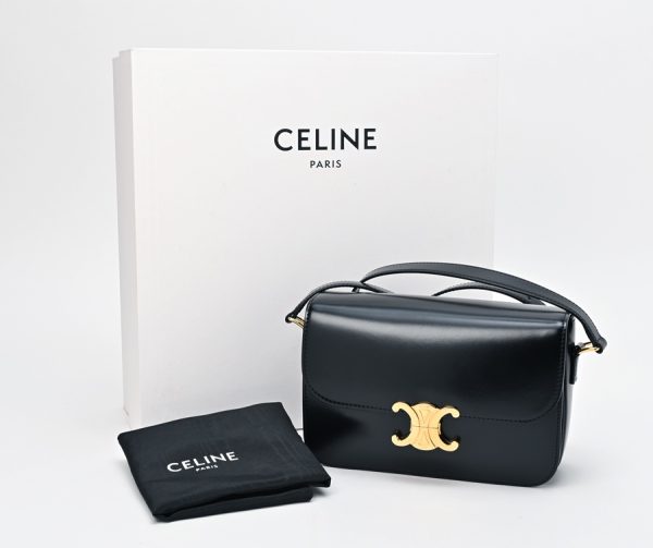 imgrc0104539008 Celine Triomphe Shiny Calfskin Bag Black