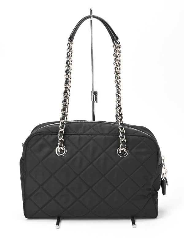 imgrc0105292335 Prada Quilted Chain Shoulder Bag Nylon Black