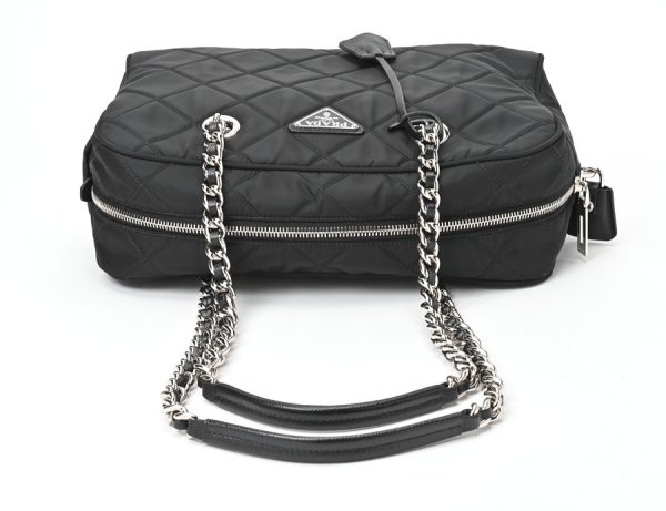 imgrc0105292336 Prada Quilted Chain Shoulder Bag Nylon Black