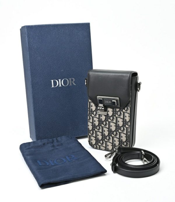 imgrc0105587693 Dior Dior lock Oblique Jacquard Shoulder Bag Black