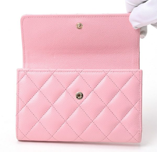 imgrc0106055784 Chanel Medium Flap Wallet Caviar Skin Pink