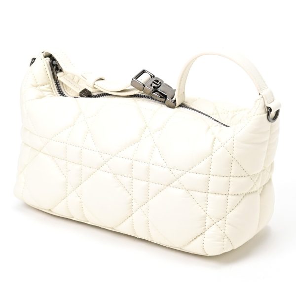 imgrc0106651517 Dior Nomad Pouch Medium Handbag Cannage White