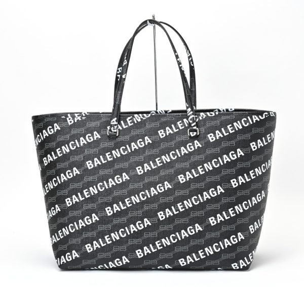 imgrc0106982700 Balenciaga Tote Bag Signature Large Black