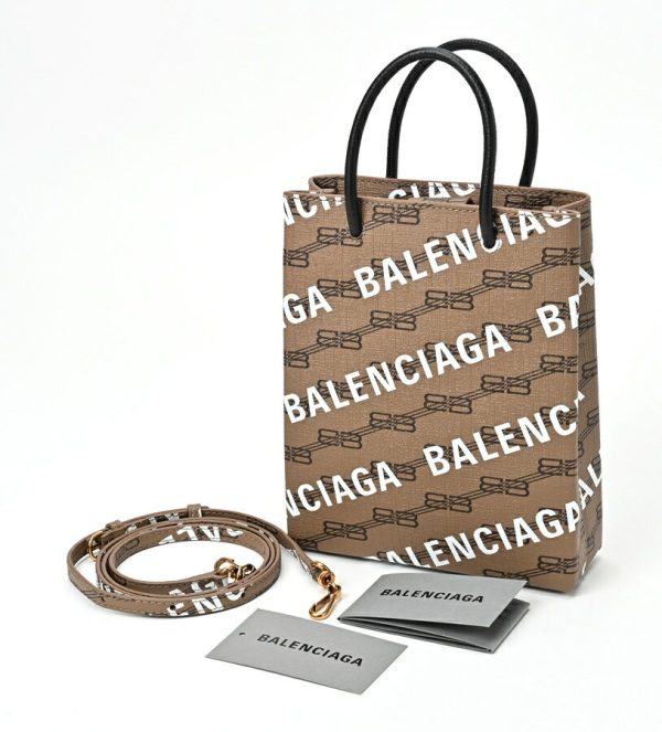 imgrc0107073859 Balenciaga Large Shopping Bag All Over Beige