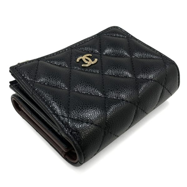 imgrc0118361166 CHANEL Wallet Tri FClassic Small Wallet L shaped MATELASSE Grained Calfskin Quilted Mini Wallet