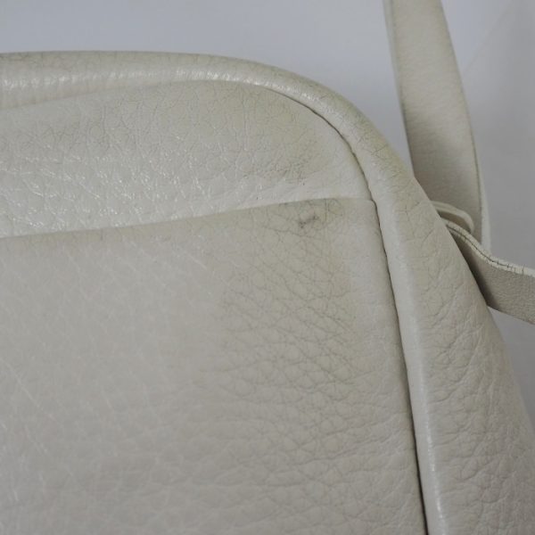 imgrc0155376375 BALENCIAGA Everyday Camera Bag S Shoulder Bag White