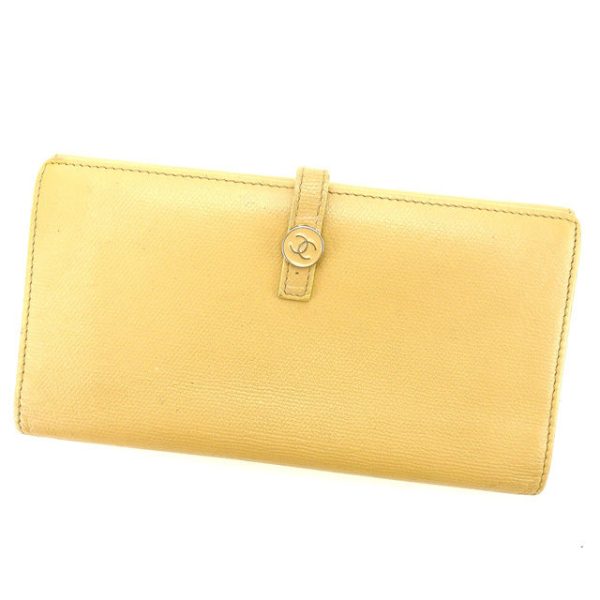 k342 Chanel Long Wallet W Hook Coco Button Beige