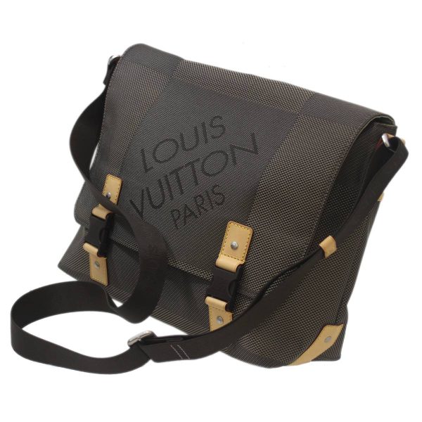 ka240504tvc01 Louis Vuitton Lou Messenger Bag Damier