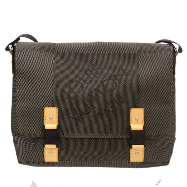 ka240504tvc01 1 Louis Vuitton Lou Messenger Bag Damier