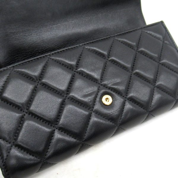 kr220511 19 CHANEL Matelasse Long Flap Wallet Lambskin